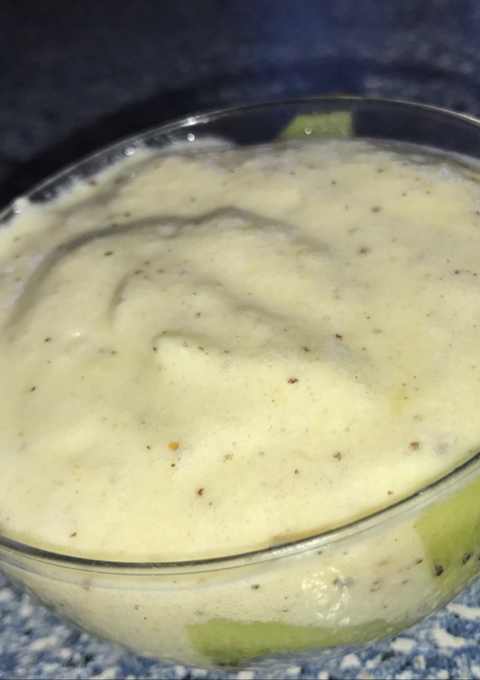 Una foto de Mousse de Kiwi y Queso