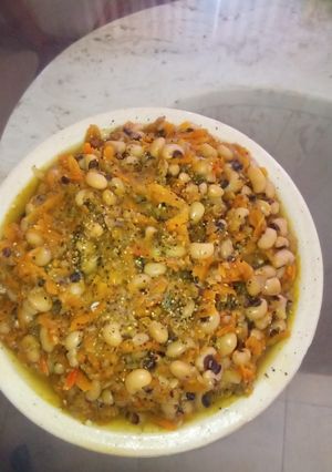 Una foto de Frijoles guisados con vegetales