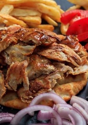 A picture of Chicken Shawarma.