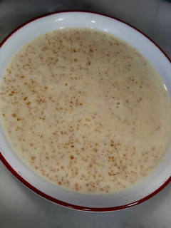 A picture of Whole grain porridge.