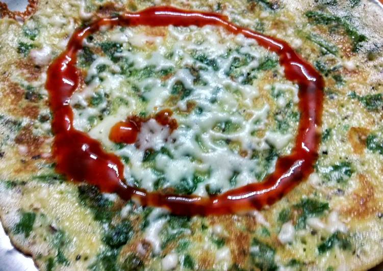 Cheesy spinach egg pancake