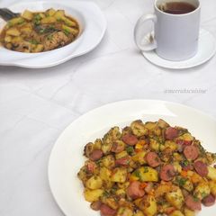 A picture of Potato skillet.