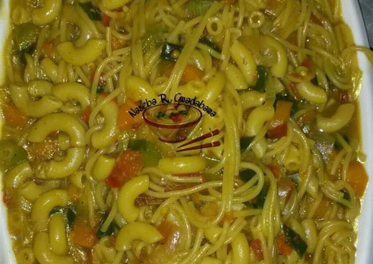 Pasta with macaroni jollof