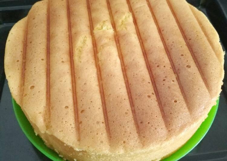 Resep Basic Kue Tart: Vanilla Sponge Cake yang Enak Banget
