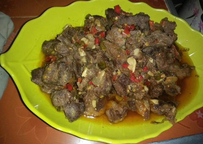 Oseng oseng daging sapi