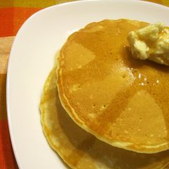 A picture of Fluffy Moist Pancakes.