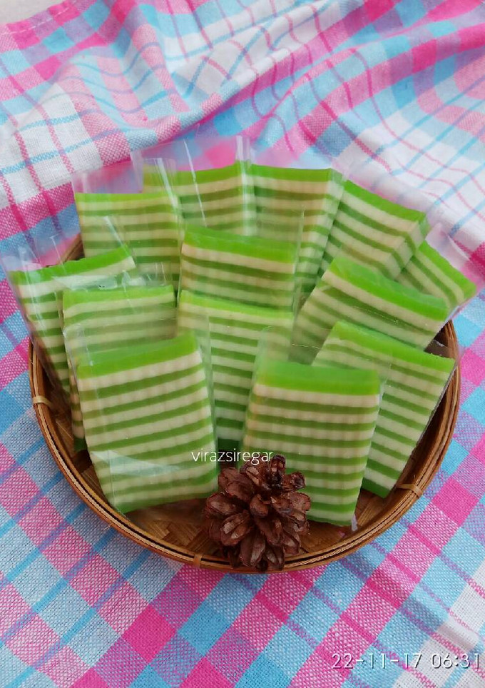 Foto resep Kue Lapis Sagu Pandan