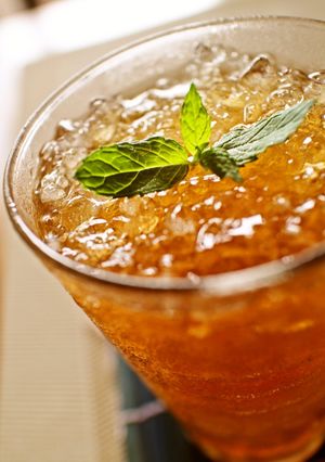 A picture of Mojito x Cuba Libre = Delicious!.