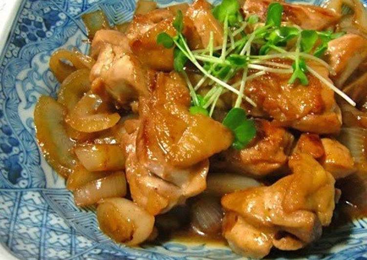 Steps to Make Homemade Sweet and Savoury Stir-Fried Chicken and Onion