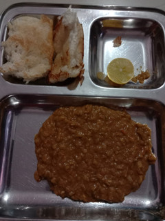જૈન પાવ ભાજી (jain pav bhaji recipe in Gujarati) રેસીપી મુખ્ય ફોટો