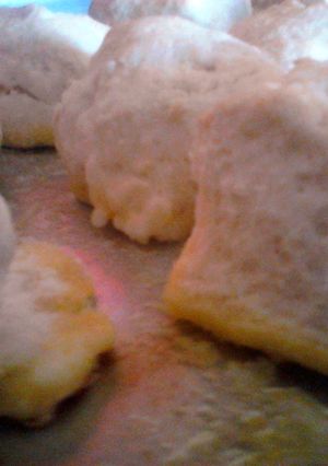 A picture of M&N's sierra sour cream biscuits 