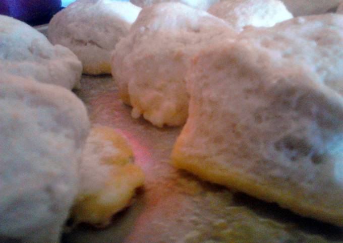 M&N's sierra sour cream biscuits "light and fluffy"