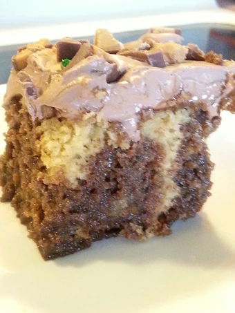 Recipe Chocolate Peanut Butter Poke Cake the  Makes Drooling So Delicious