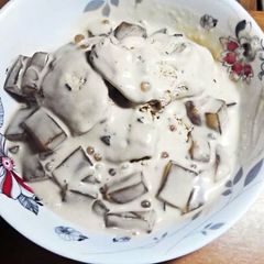 A picture of Coffee Jelly Salad ?.