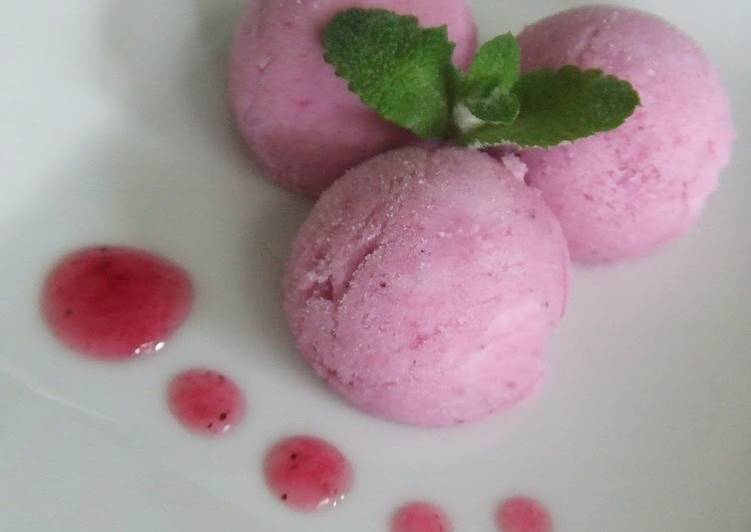 Recipe of Homemade Blueberry Frozen Yogurt