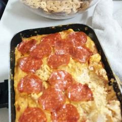 A picture of Slow cooker pizza dip.