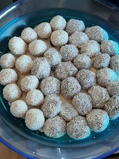 صورة لوصفة كرات جوز الهند