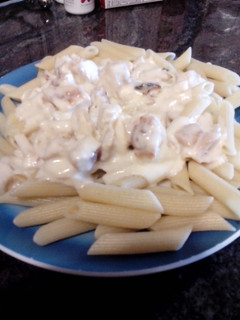 A picture of Alfredo Sauce.