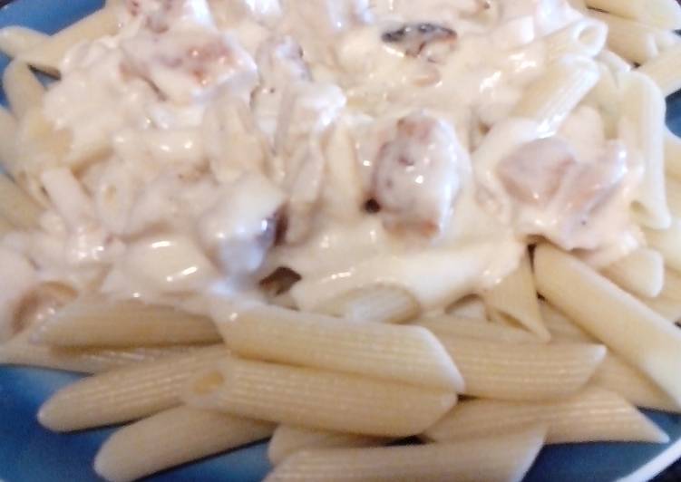 Steps to Make Homemade Alfredo Sauce