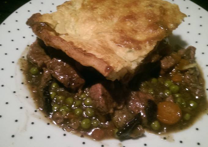 Mandys steak and mushroom pie