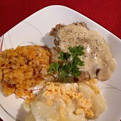 A picture of TX's Style ~ Leftover Turkey ~n~ Dressing Casserole.