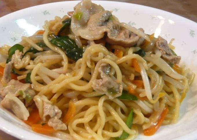 Taiwanese-style Yakisoba Noodles