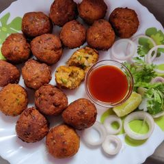 A picture of Spicy fish balls.