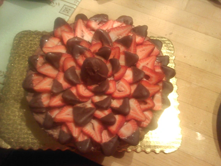 Easy Steps to Make|Recipe} Strawberry chocolate cheese cake the Delicious, Perfect