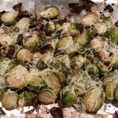 A picture of Roasted Garlic Parmesan Brussel Sprouts.