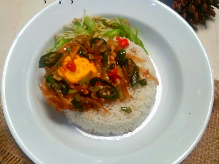 Cara Mudah Membikin Resep Nasi telor ceplok pedas Pontianak yang Menggugah Selera Anti Ribet, Lezat Sekali