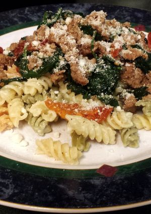 A picture of Sausage & Spinach Pasta.