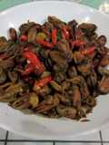 Tumis kerang pedas manis