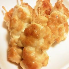 A picture of Bite-Sized Snack Chicken Breast Mayo Yakitori.