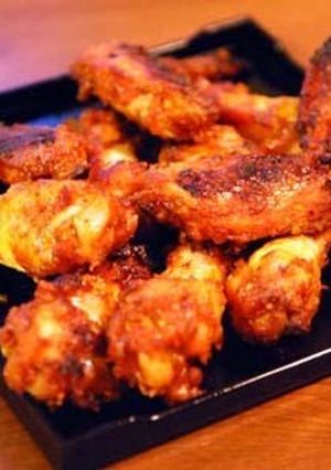 A picture of Korean Style Spicy Oven Baked Chicken Wings.