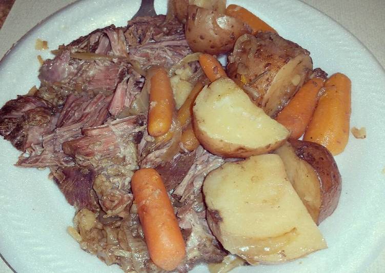 How to Make Any-night-of-the-week Grandma&#39;s Pot Roast