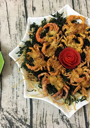 Hình của món 🦀🦀 Cua đồng chiên lá lốt.