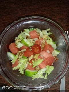 सलाद (salad recipe in Hindi) रेसिपी मुख्य फोटो