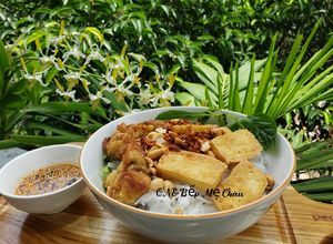 Hình của món Bún nước tương chay.