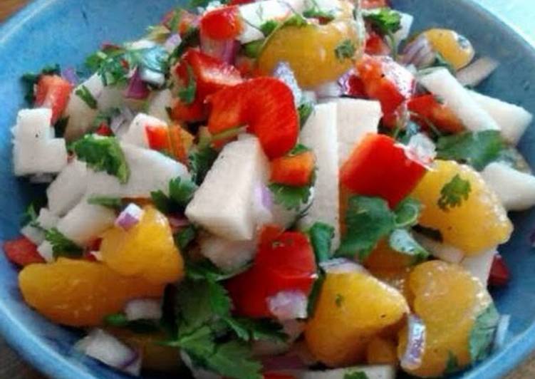 How to Prepare Favorite Jicama Salad