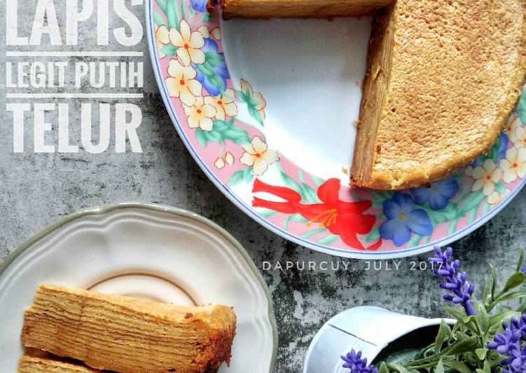 Lapis Legit Putih Telur