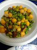 Chickpeas and green peas