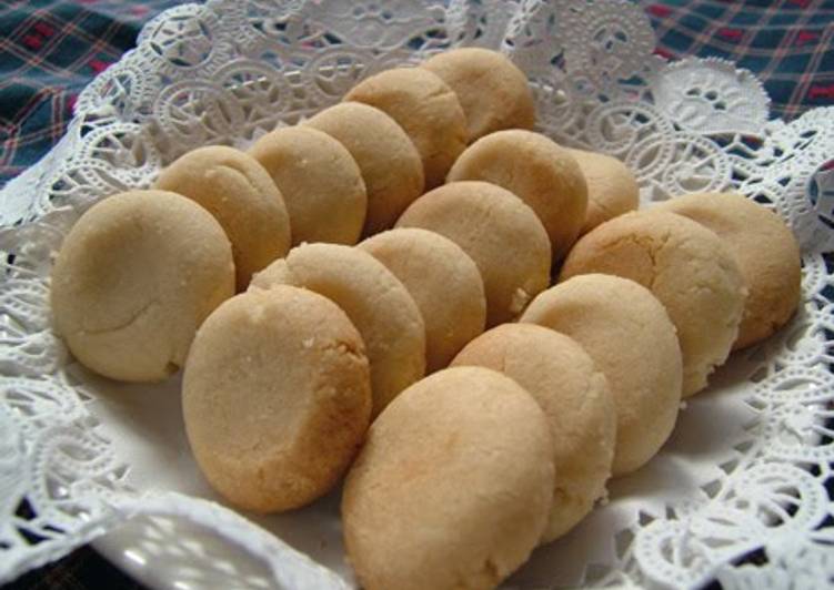 Recipe of Favorite Easy Just-Mix Almond Cookies