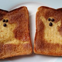 A picture of Vickys Happy Halloween Morning Ghost Toast, GF DF EF SF NF.