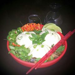 A picture of Mike's 3 Pepper Steamed Bun Soup.