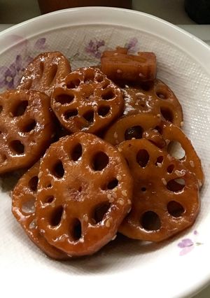 Hình của món Củ sen rim cocacola.