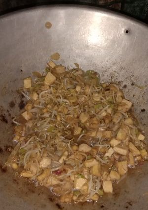 Foto resep Oseng toge pake tahu tempe