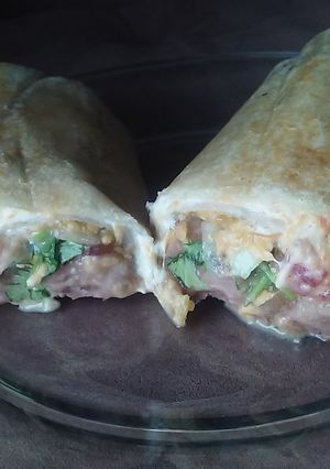 A picture of Mexican Burrito.