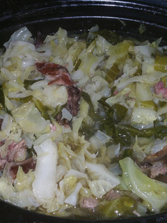 A picture of Crook Pot Ham hocks and Cabbage.