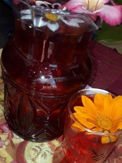 रूह अफजा (Rooh Afza recipe in hindi) रेसिपी मुख्य फोटो