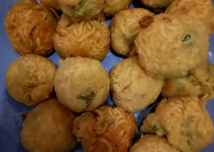 Bola bola mie kriting pedas bangeet